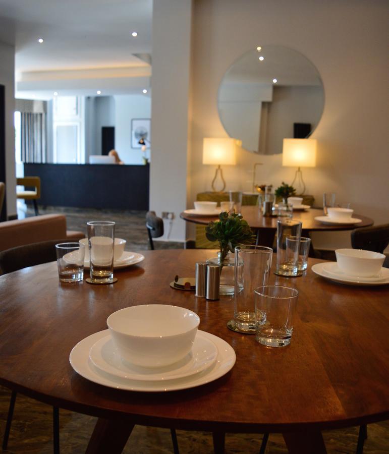Q8 Boutique Hotel Portsmouth Exterior photo